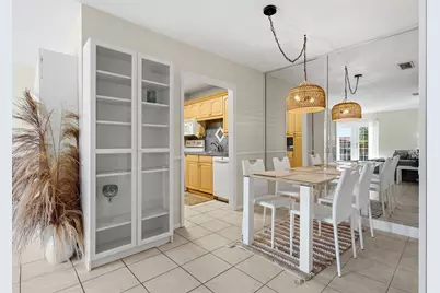 2100 W Beach Drive #APT B202, Panama City, FL 32401 - Photo 7