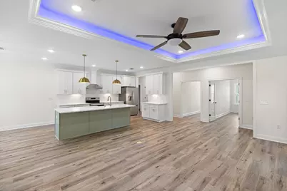 498 Robert Avenue, Niceville, FL 32578 - Photo 9