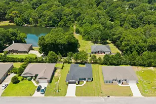249 Paradise Palm Cir, Crestview, FL 32536 - Photo 13