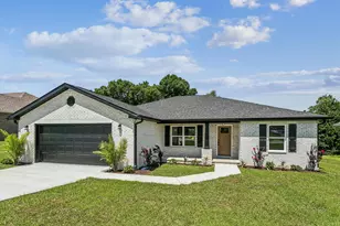 249 Paradise Palm Cir, Crestview, FL 32536 - Photo 1