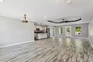 249 Paradise Palm Cir, Crestview, FL 32536 - Photo 21