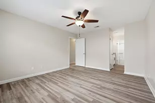 3011 Yorktown Cir, Fort Walton Beach, FL 32547 - Photo 11