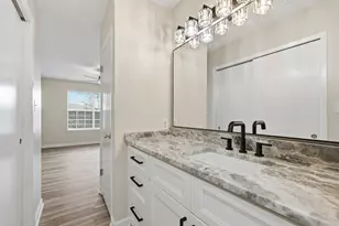 3011 Yorktown Cir, Fort Walton Beach, FL 32547 - Photo 13