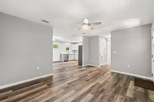 35 North Ave, Freeport, FL 32439 - Photo 9