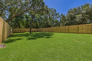 1496 Pine St, Niceville, FL 32578 - Photo 15