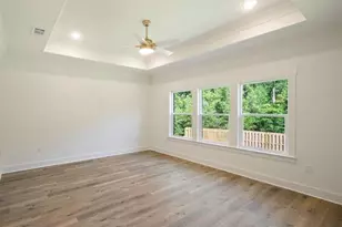 1496 Pine St, Niceville, FL 32578 - Photo 5