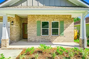 1496 Pine St, Niceville, FL 32578 - Photo 1