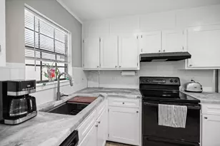 137 5th Ave, Shalimar, FL 32579 - Photo 17
