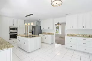 47 E Country Club Dr, Destin, FL 32541 - Photo 13