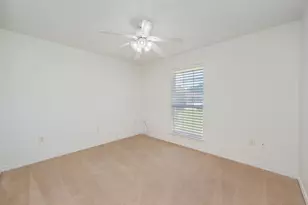 9750 Parker Lake Cir, Navarre, FL 32566 - Photo 23
