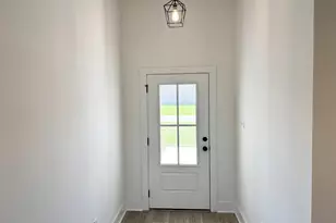 5904 Luckenbach Ln, Crestview, FL 32539 - Photo 3