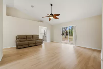 8131 Country Bay Boulevard, Navarre, FL 32566 - Photo 17