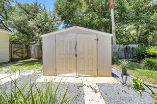 313 NE Gardner Dr, Fort Walton Beach, FL 32548 - Photo 53