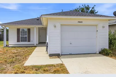 7660 Chablis Circle, Navarre, FL 32566 - Photo 5