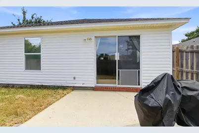 7660 Chablis Circle, Navarre, FL 32566 - Photo 27