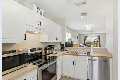 7660 Chablis Circle, Navarre, FL 32566 - Photo 15