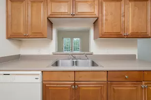 715 Majestic Dr, Crestview, FL 32536 - Photo 11
