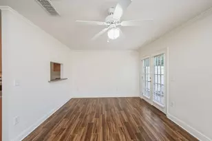 715 Majestic Dr, Crestview, FL 32536 - Photo 15