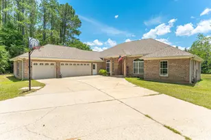 6199 Lake Ella Rd, Crestview, FL 32539 - Photo 1