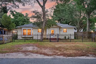 679 Anderson Drive, Fort Walton Beach, FL 32547 - Photo 1