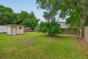 679 Anderson Dr, Fort Walton Beach, FL 32547 - Photo 11