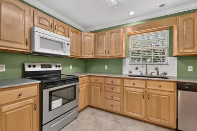 679 Anderson Drive, Fort Walton Beach, FL 32547 - Photo 37