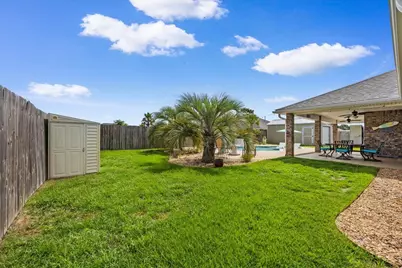 9624 Meadow Wood Lane, Navarre, FL 32566 - Photo 41