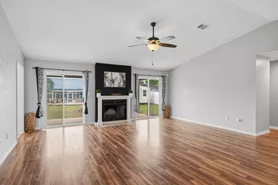 207 Secretariat Drive, Crestview, FL 32539 - Photo 11