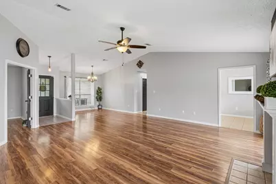 207 Secretariat Drive, Crestview, FL 32539 - Photo 13