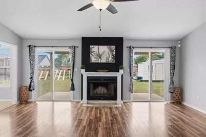 207 Secretariat Drive, Crestview, FL 32539 - Photo 9