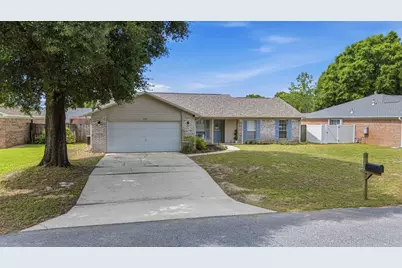 207 Secretariat Drive, Crestview, FL 32539 - Photo 3