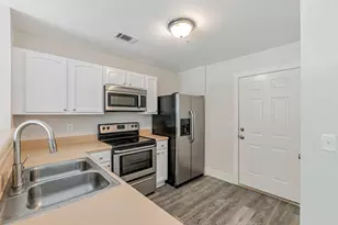 105 Swaying Pine Ct, Crestview, FL 32539 - Photo 11