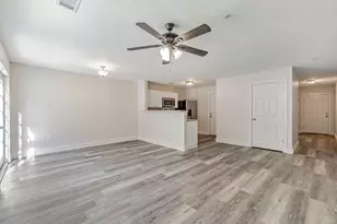 105 Swaying Pine Ct, Crestview, FL 32539 - Photo 5