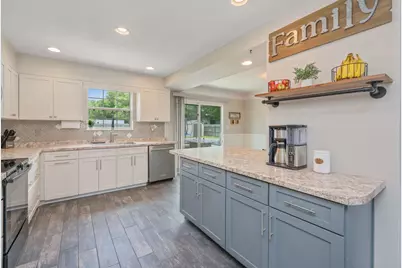 618 Russell Boulevard, Fort Walton Beach, FL 32547 - Photo 13