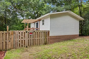156 S Lindberg St, Crestview, FL 32536 - Photo 47
