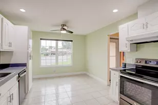 134 Newcastle Cir, Fort Walton Beach, FL 32547 - Photo 1