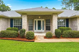 2386 Sherwood Dr, Navarre, FL 32566 - Photo 1