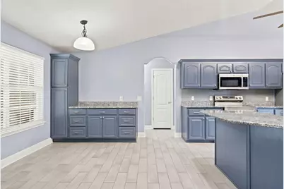 2386 Sherwood Drive, Navarre, FL 32566 - Photo 13