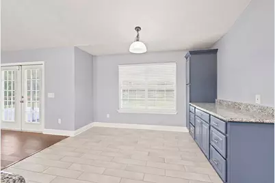 2386 Sherwood Drive, Navarre, FL 32566 - Photo 15