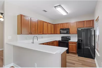 42 Avery Drive #42, Valparaiso, FL 32580 - Photo 7