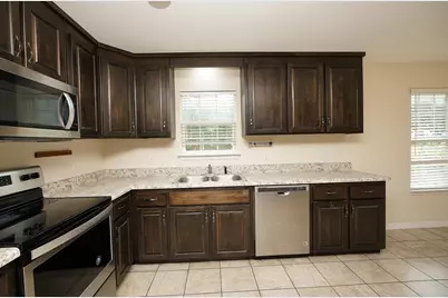 611 Bullock Boulevard, Niceville, FL 32578 - Photo 9