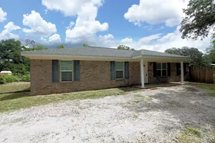 611 Bullock Blvd, Niceville, FL 32578 - Photo 25