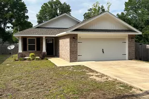 3154 Maple St, Crestview, FL 32539 - Photo 1