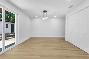 333 NW Hollywood Blvd, Fort Walton Beach, FL 32548 - Photo 19