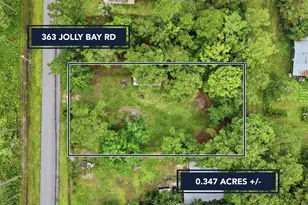 363 Jolly Bay Rd, Freeport, FL 32439 - Photo 1