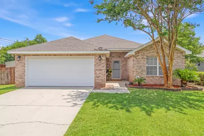 98 Marimba Street, Mary Esther, FL 32569 - Photo 1