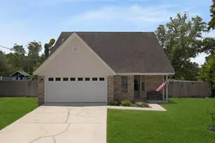 311 Ray Ave, Crestview, FL 32536 - Photo 3