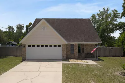 311 Ray Avenue, Crestview, FL 32536 - Photo 1
