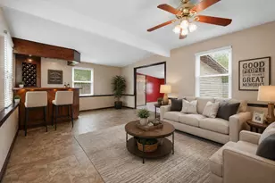 574 Peppertree Ln, Pensacola, FL 32506 - Photo 11