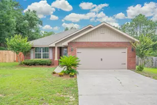 149 Strike Eagle Dr, Crestview, FL 32536 - Photo 1